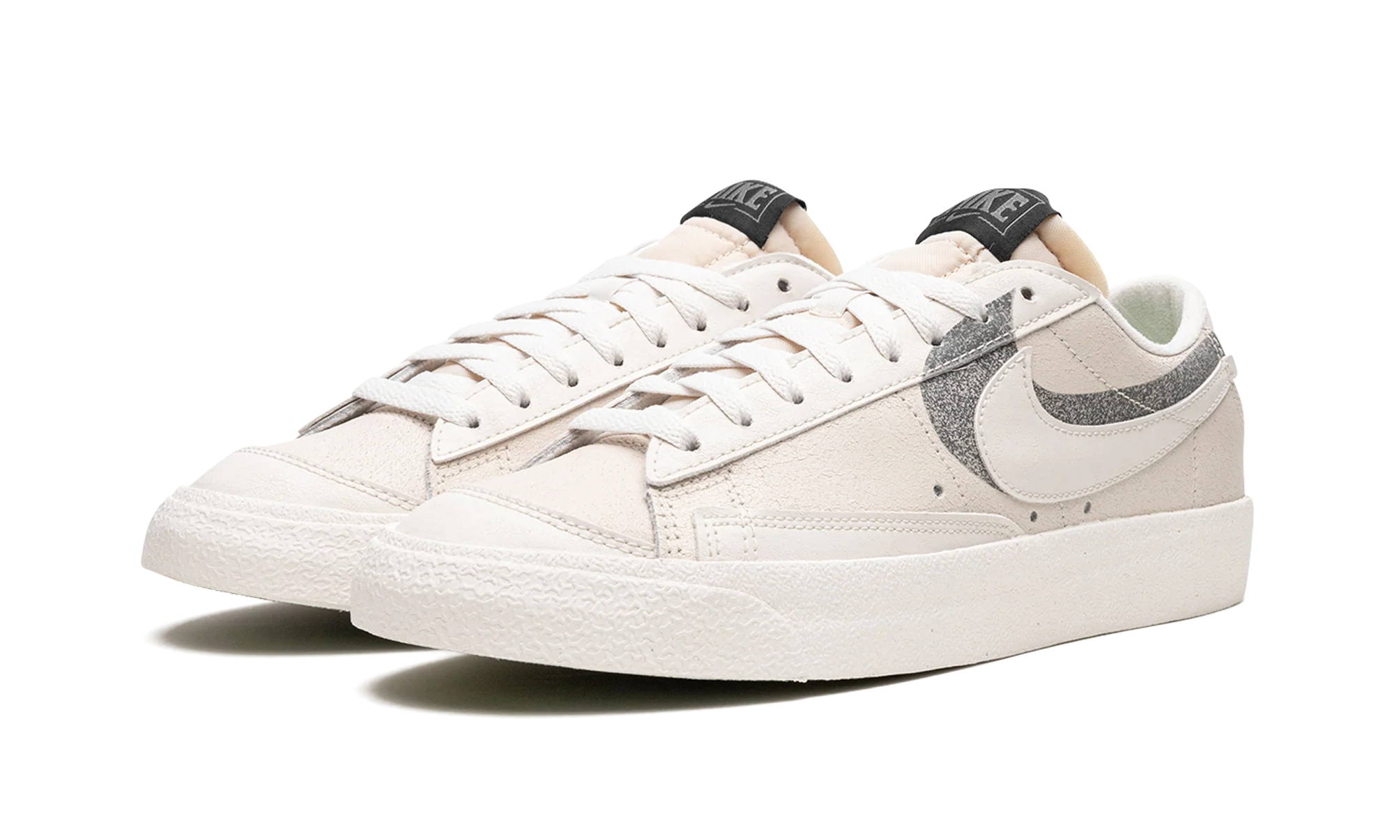 Blazer Low "Shadow Halloween" DQ7671 001