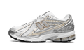 1906R "White Rain Cloud Silver Metallic" M1906RI