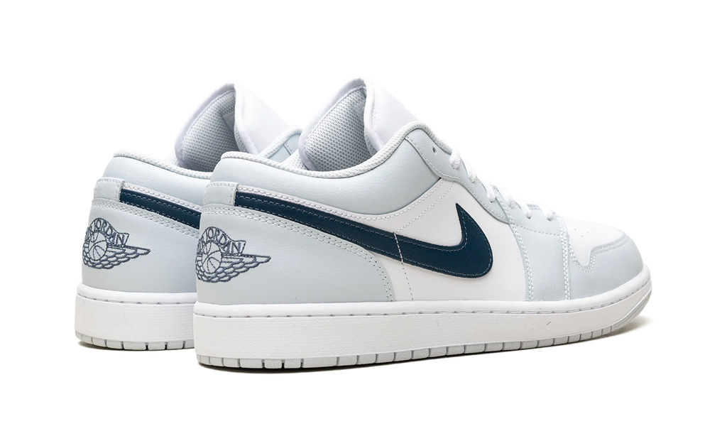 Air Jordan 1 Low "Aura / Squadron Blue" 553558 400