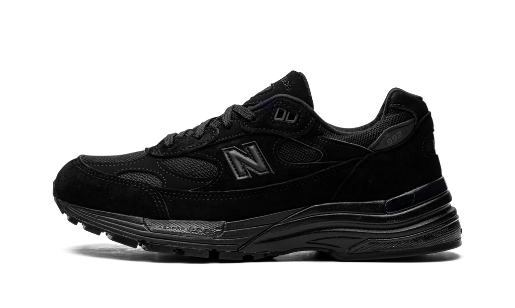 992 "Triple Black" M992EA