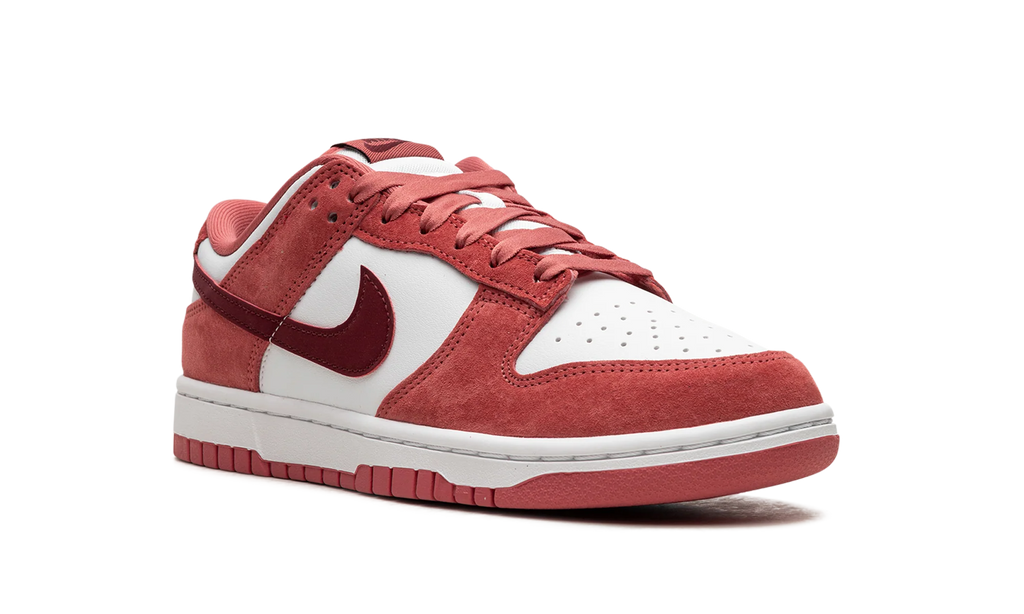 DUNK LOW WMNS "Valentine's Day" FQ7056 100