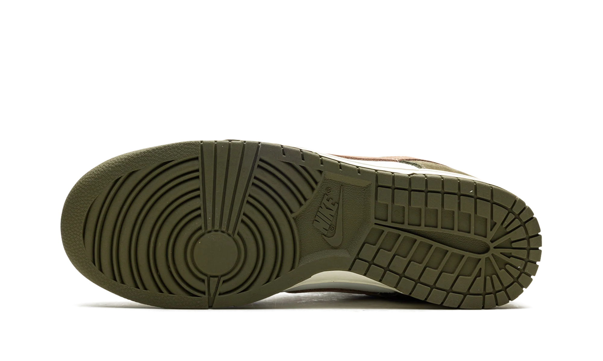 Dunk Low "Medium Olive" FQ8250 200