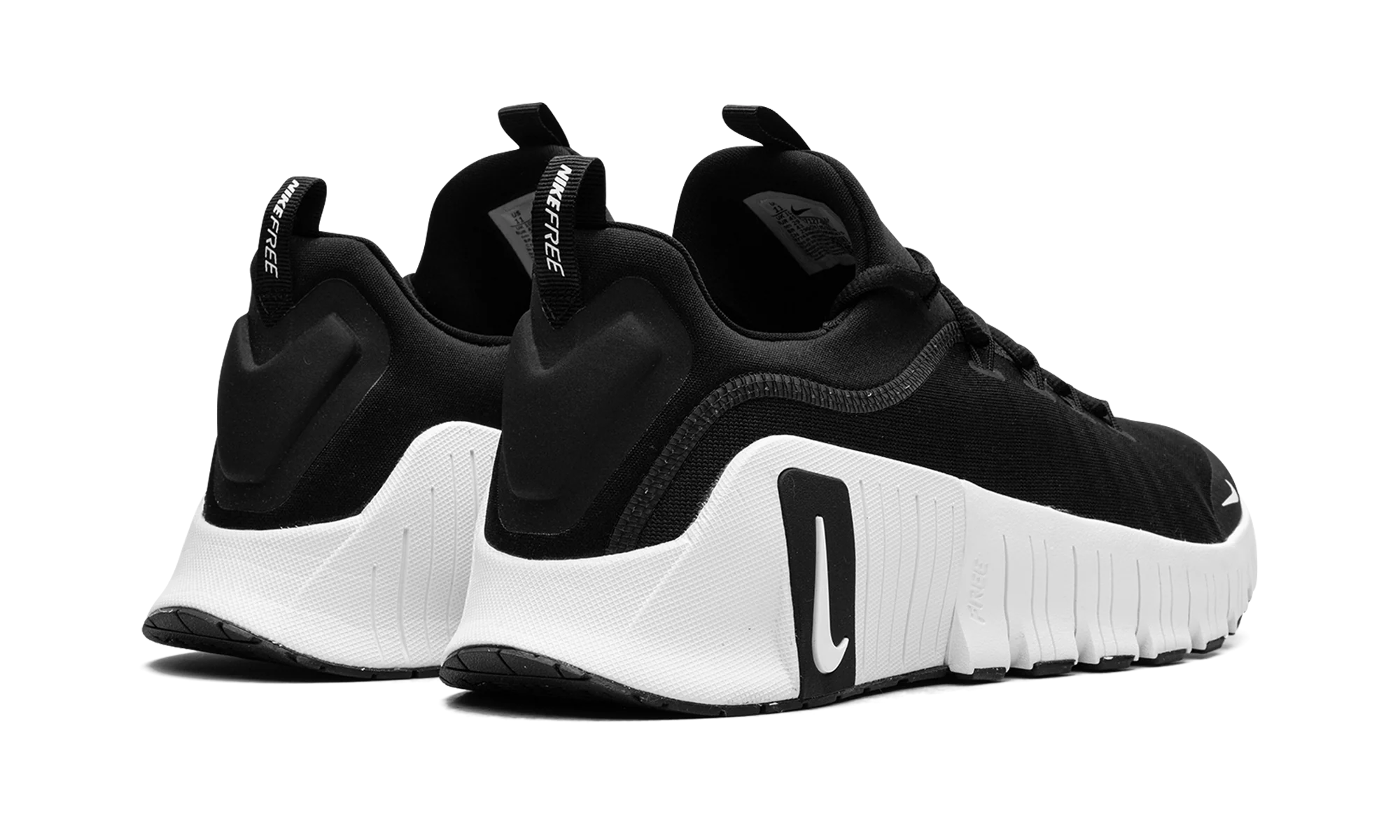 Free Metcon 6 "Black / White" FJ7127 001
