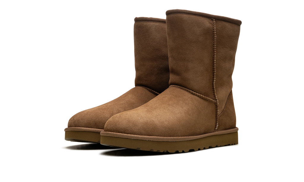 Classic Short II Boot WMNS "Chestnut" 1016223 CHE