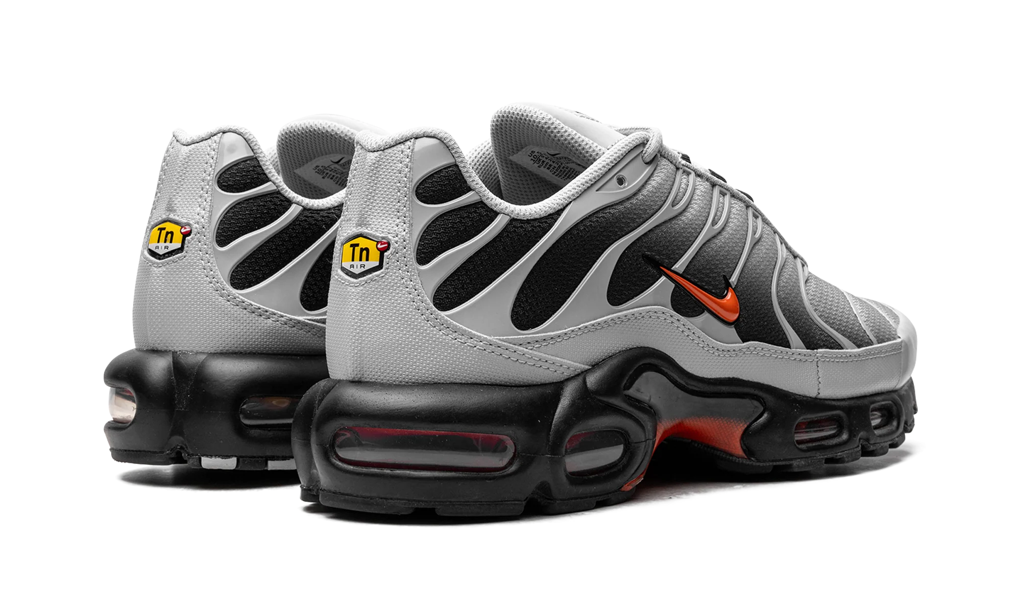 Air Max Plus "Wolf Grey Picante Red" DM0032 011