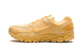 Zoom Vomero 5 "Celestial Gold" HF5493 200