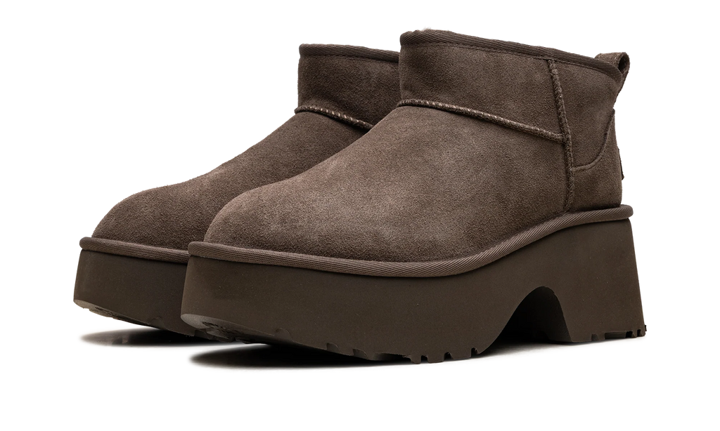 Classic Ultra Mini New Heights Boot WMNS "Hickory" 1158311 HCK
