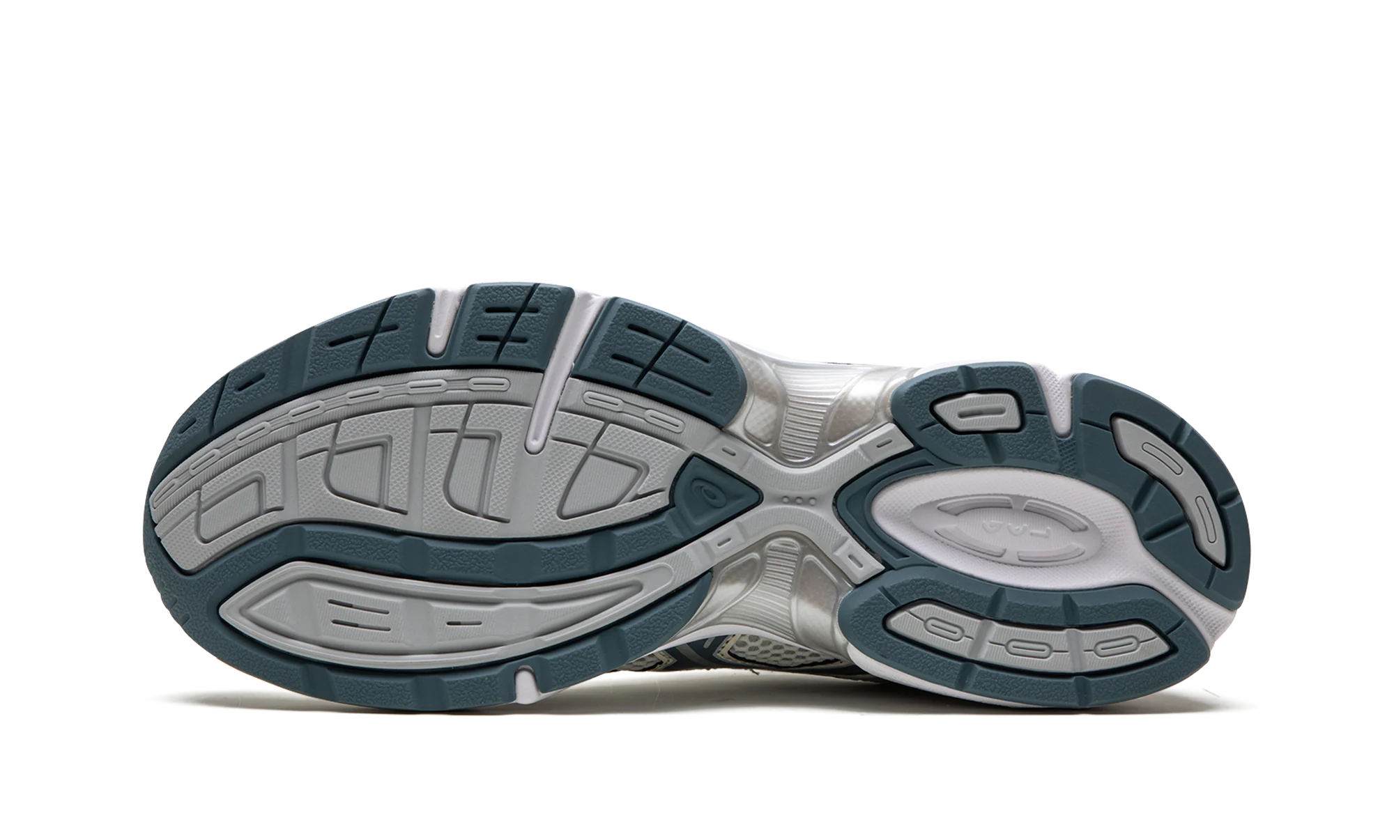 Gel-1130 "Cream / Ironclad" 1201A256 115
