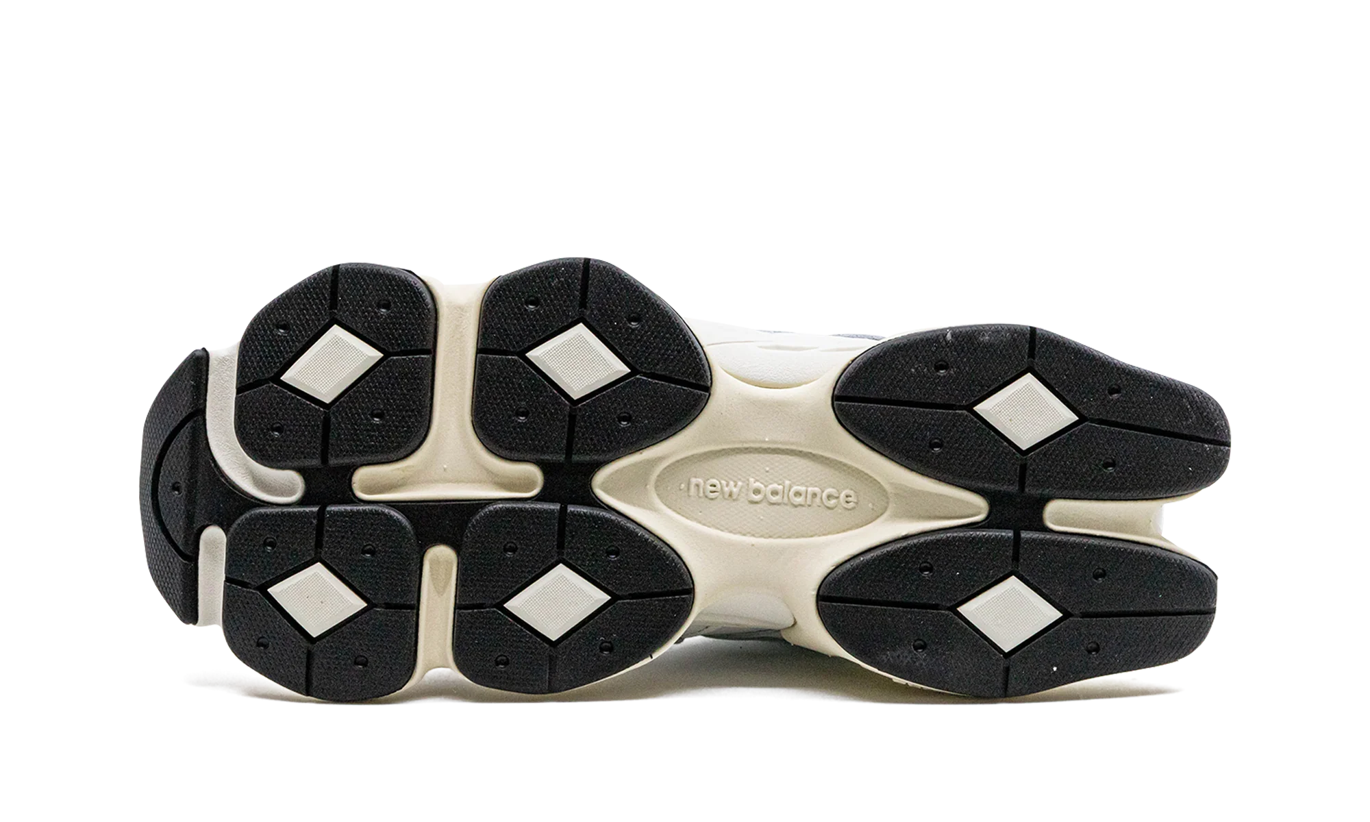 9060 "White / Black" U9060AAB