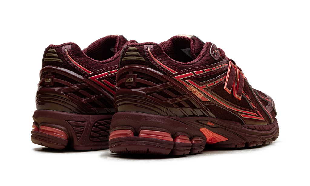 1906R WMNS "Mercury Red" U1906RHB