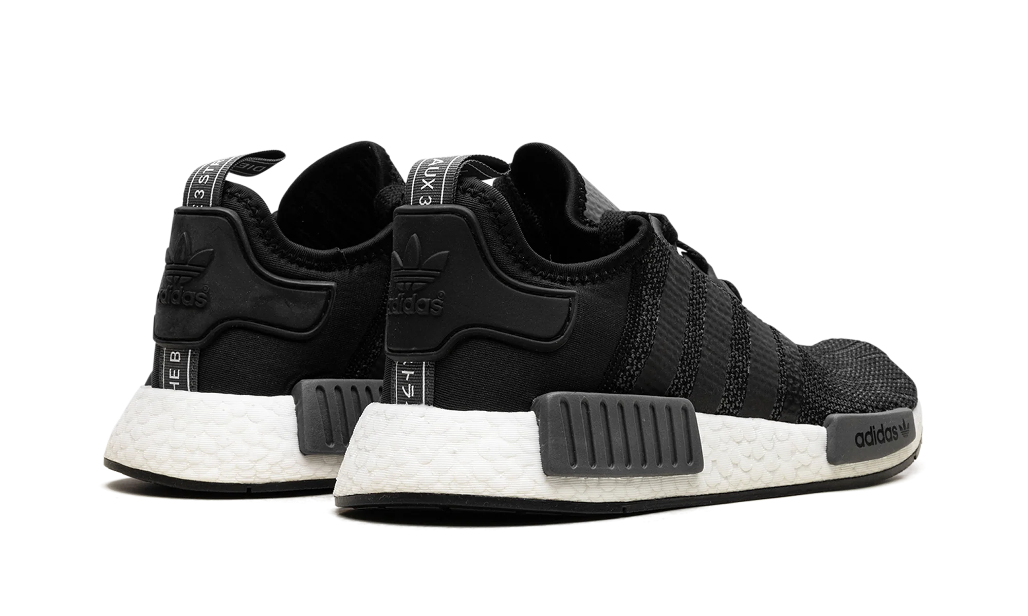 NMD_R1 "Core Black Carbon" B79758