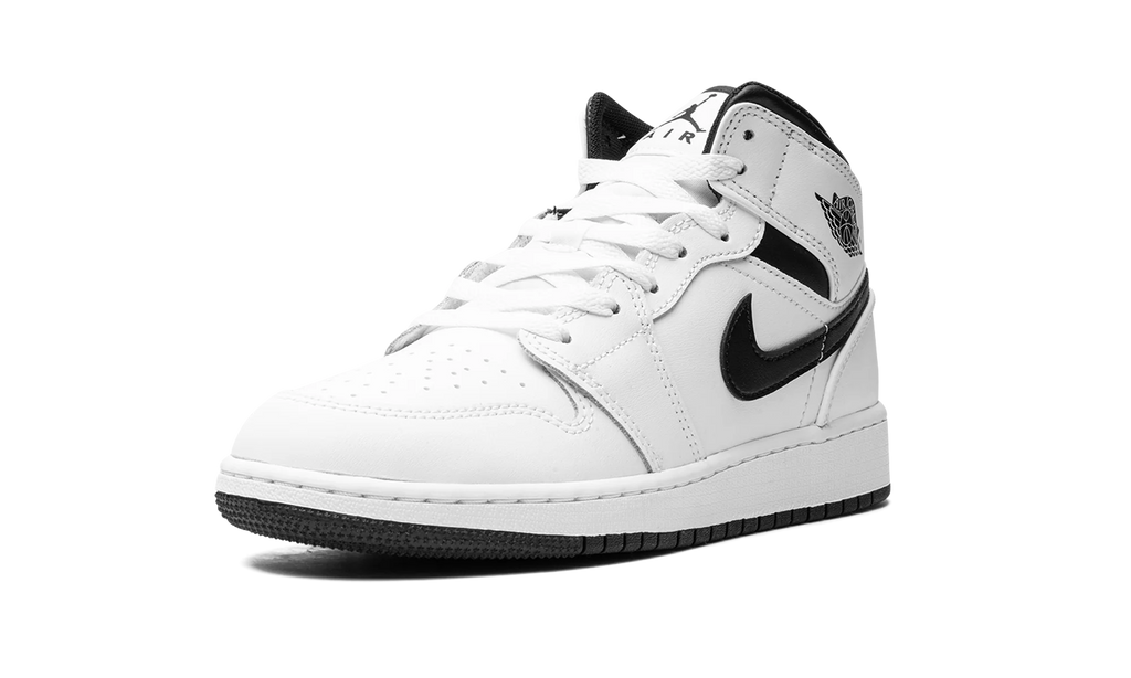Air Jordan 1 Mid GS "White/Black" DQ8423 132