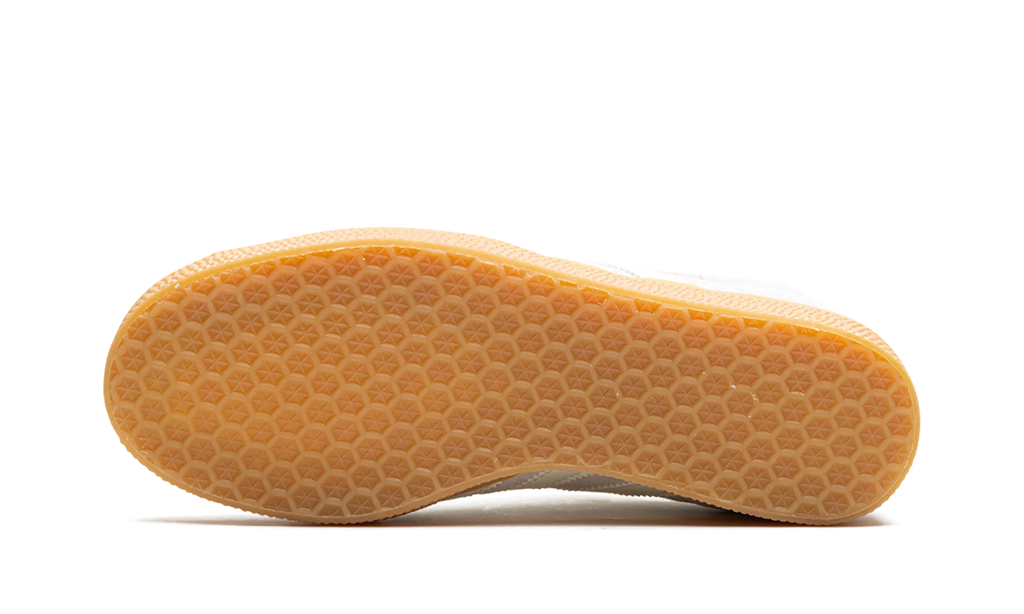 GAZELLE WMNS "Valentine's Day 2024" ID1105