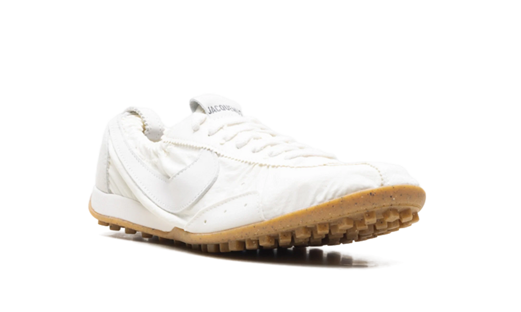 Moon Shoe WMNS "Jacquemus - Soft Pearl" HV8547 002