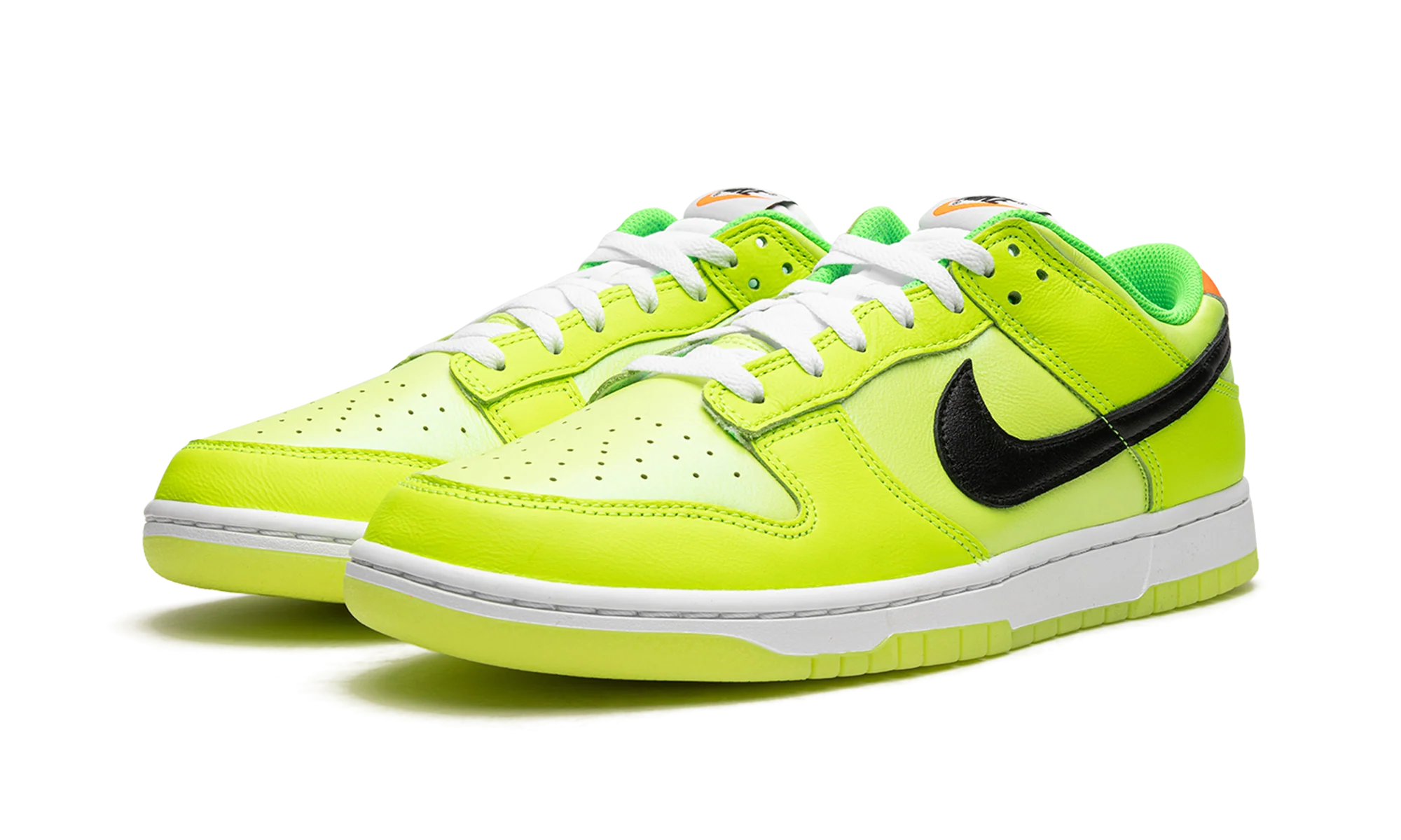 Dunk Low "Glow in the Dark" FJ4610 702