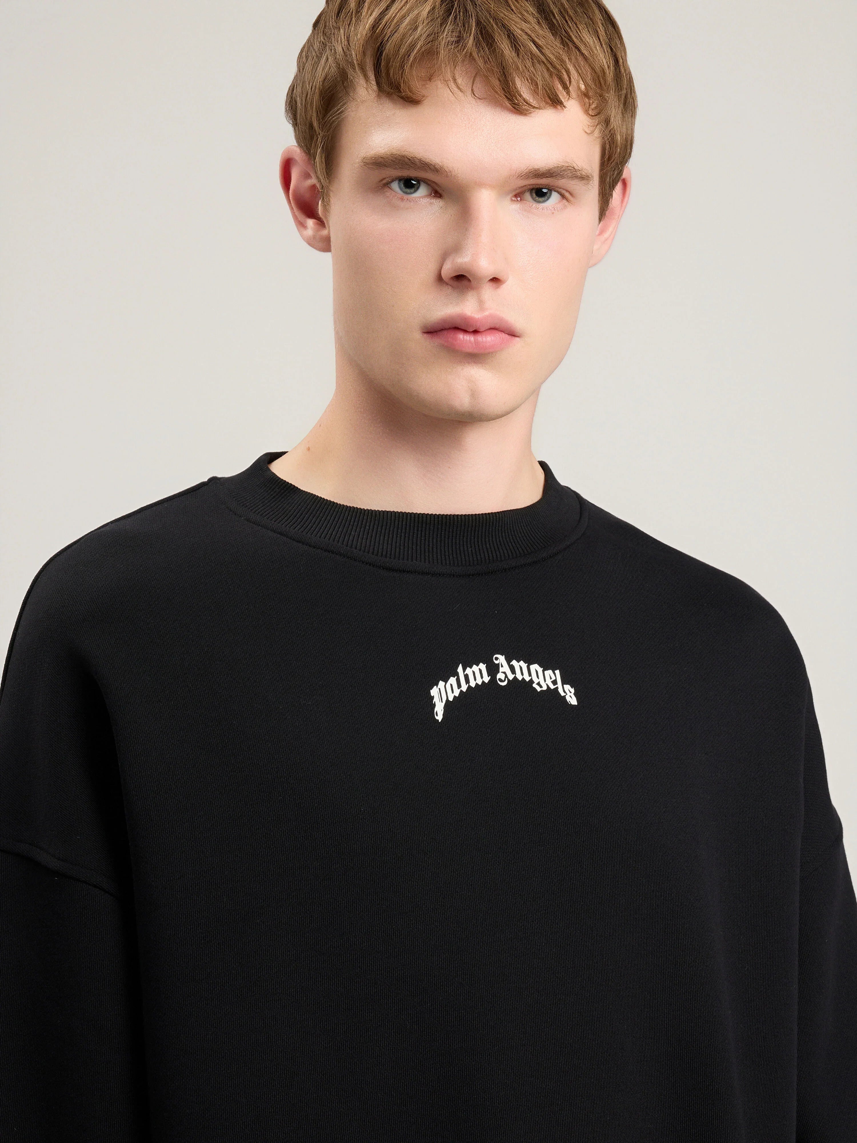 Back Curved Logo Loose Sweatshirt
