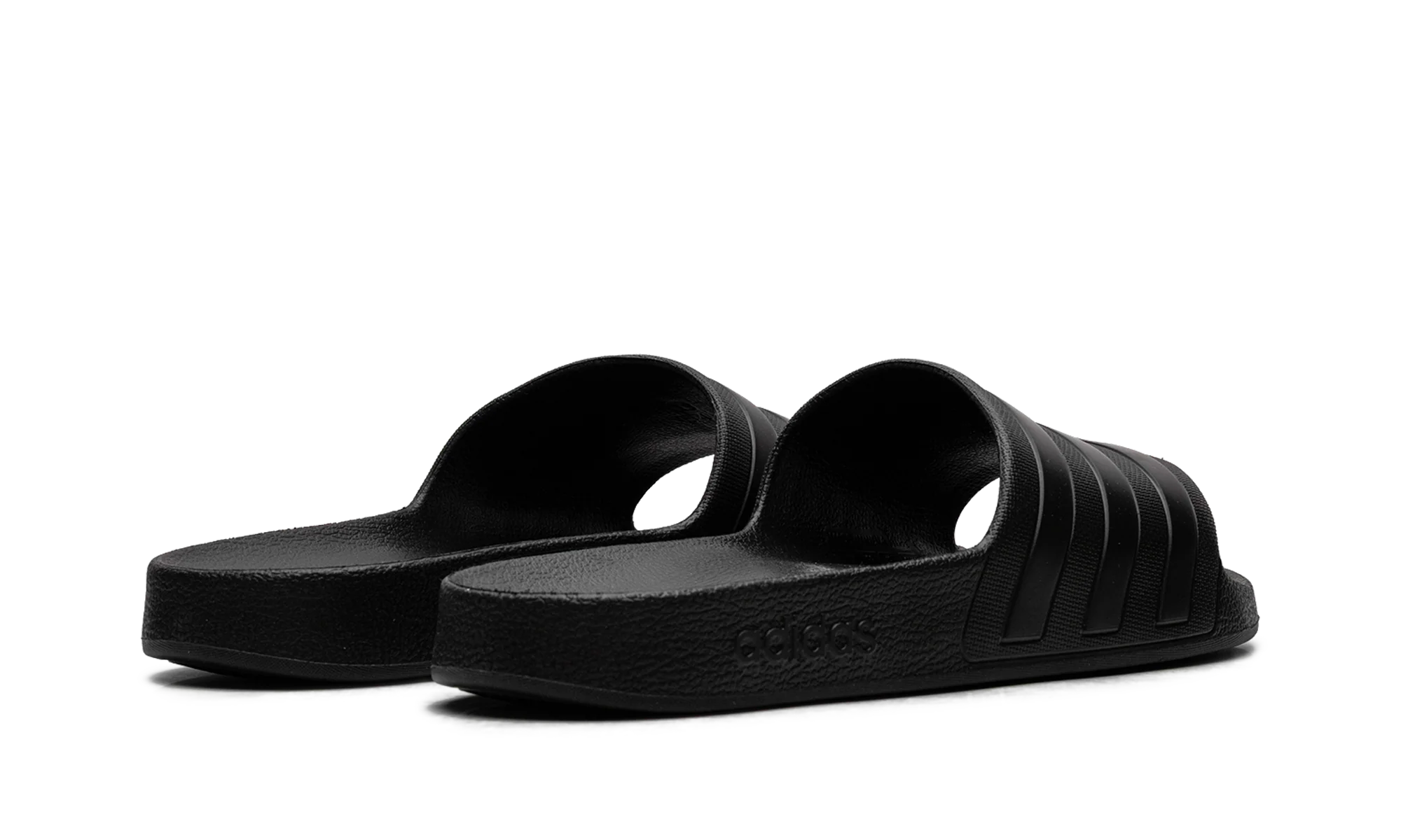 Adilette Aqua Slides "Core Black" f35550