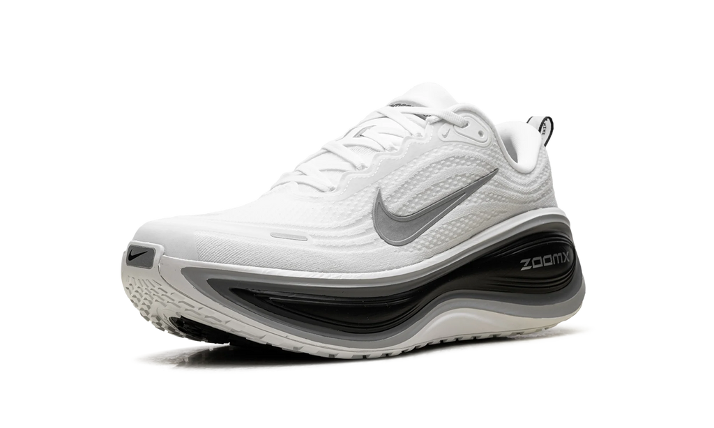 Vomero Plus "White Black Cool Grey" II7181 102