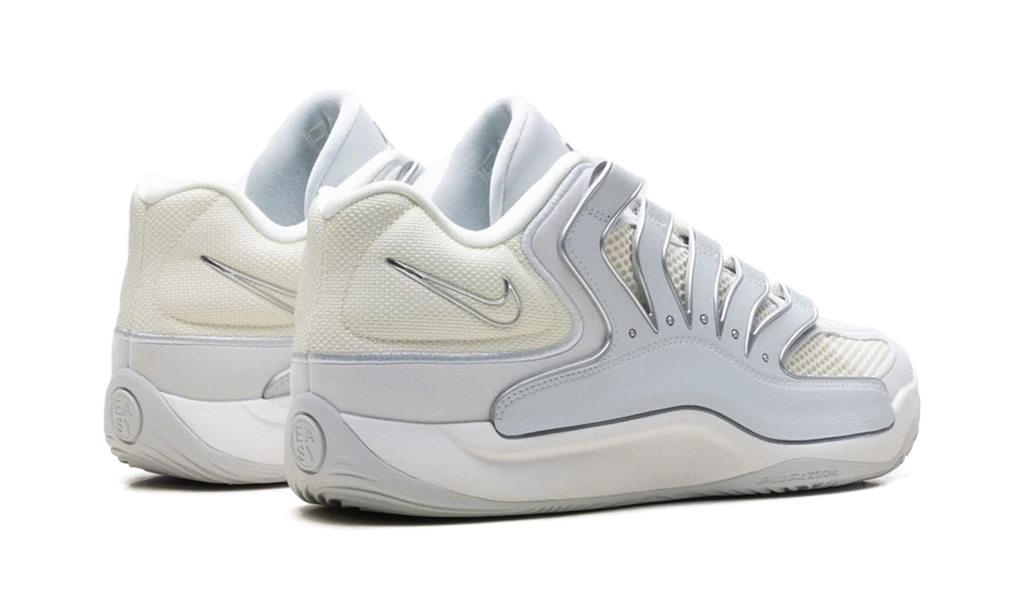 KD 18 "Soft Pearl Metallic Silver" HV1992 001