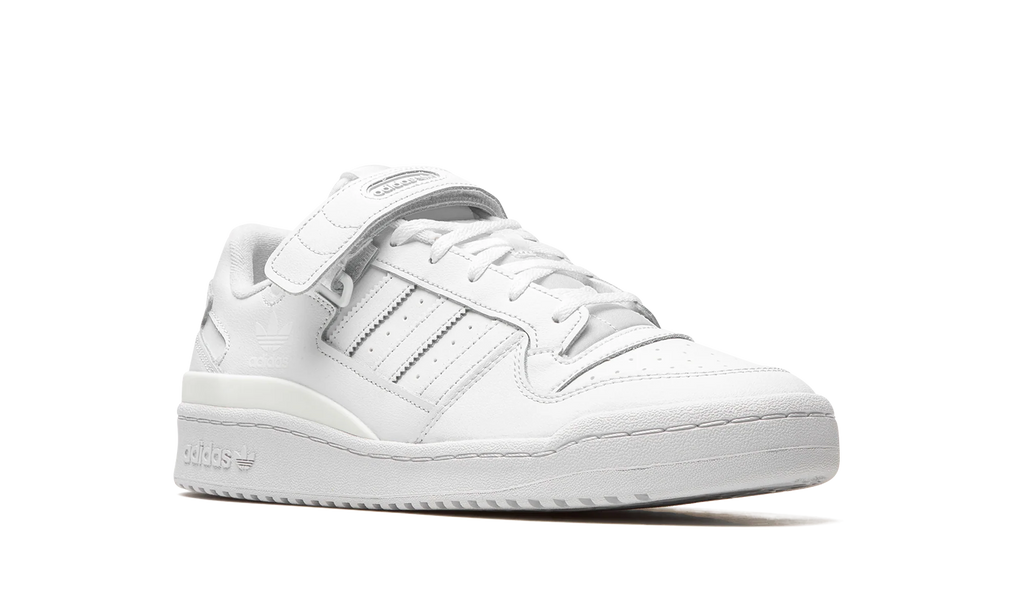 Forum Low "Triple White" FY7755