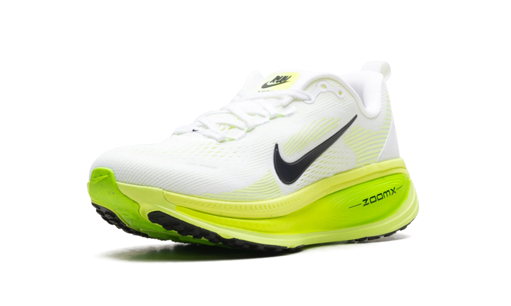 Vomero 18 WMNS "ELECTRIC GREEN" HM6804 102