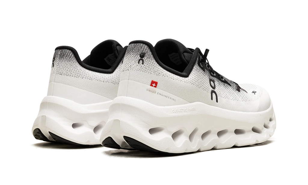 Cloudtilt WMNS "Black/Ivory" 3WE10051430