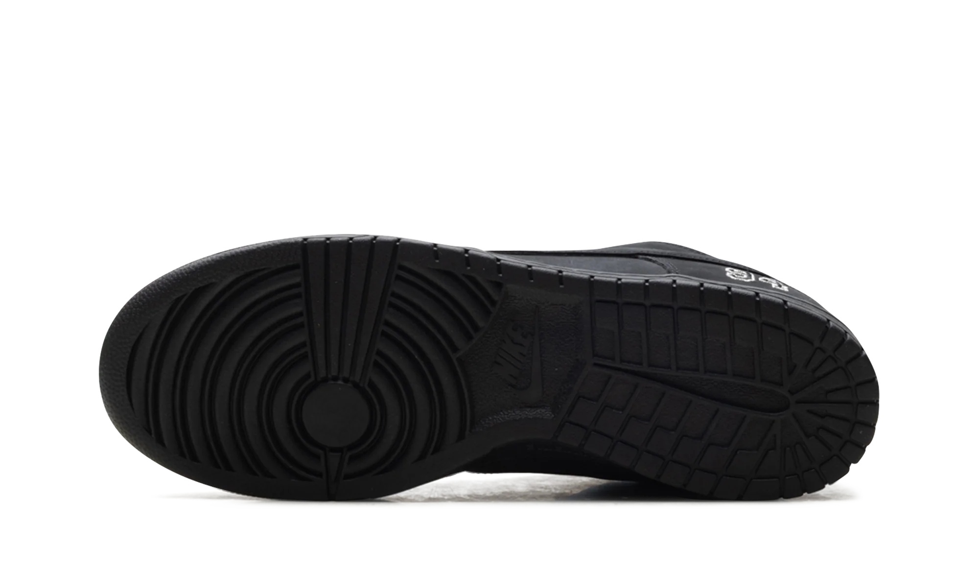 SB Dunk Low "Supreme - Black" HQ8487 001
