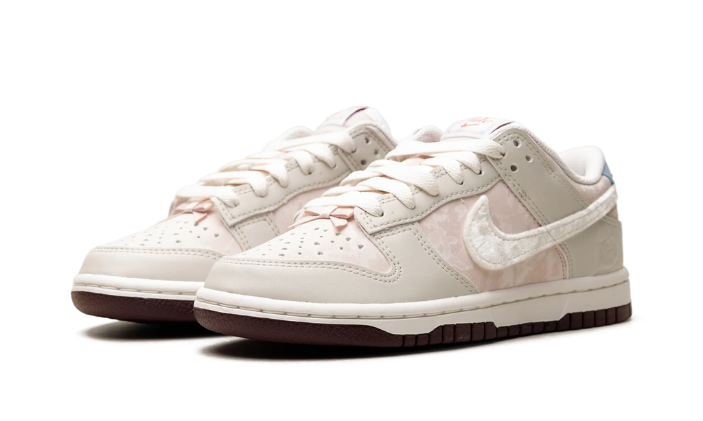Nike Dunk Low WMNS "Valentine's Day" IQ1145 610