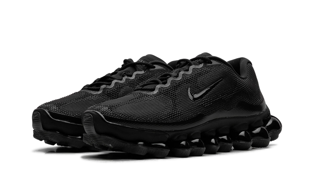 Air Liquid Max "Triple Black" IQ7634 003