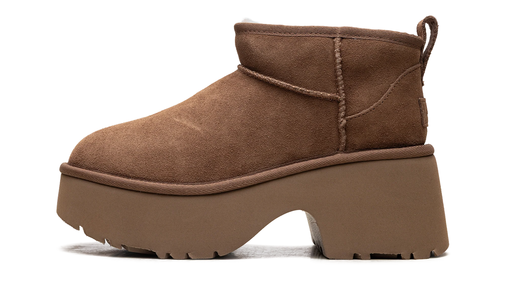 Classic Ultra Mini New Heights Boot WMNS "Chestnut" 1158311 CHE