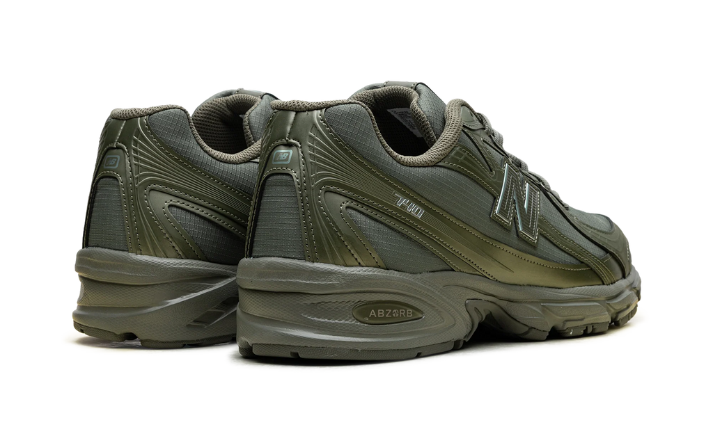740 "Dark Olive Vine" U740RS2