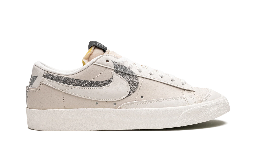 Blazer Low "Shadow Halloween" DQ7671 001