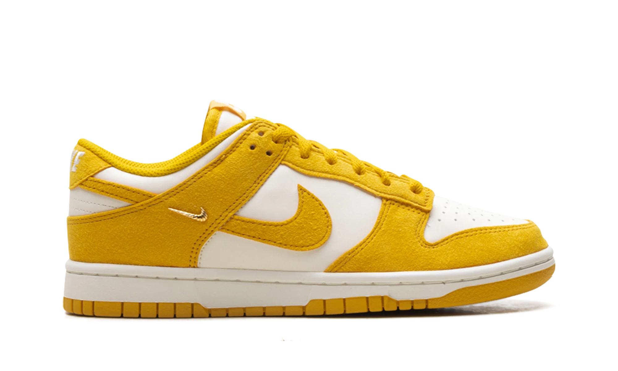 Dunk Low WMNS "Dark Sulfur Gold Mini Swoosh" IB4417 101