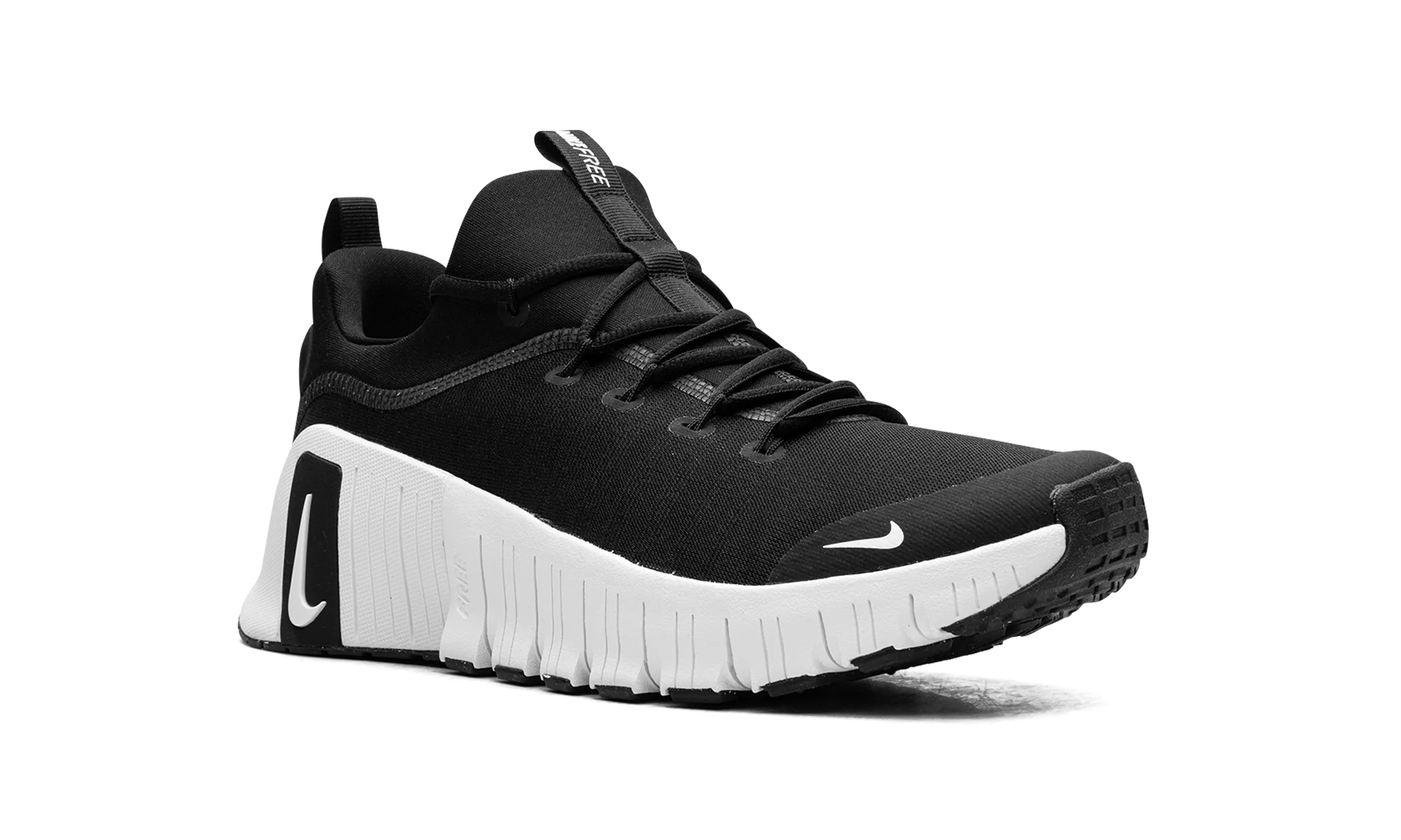 Free Metcon 6 "Black / White" FJ7127 001