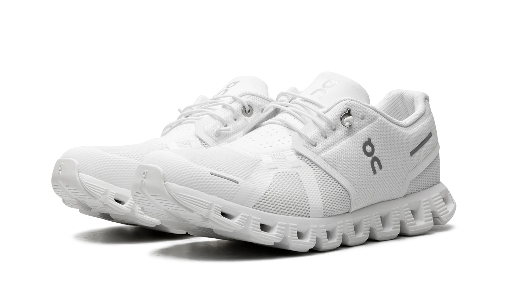 Cloud 5 "Undyed White White" 59.98376