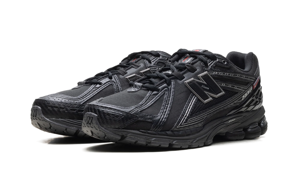 1906 "Primaloft Black Silver Metallic" U1906ROE