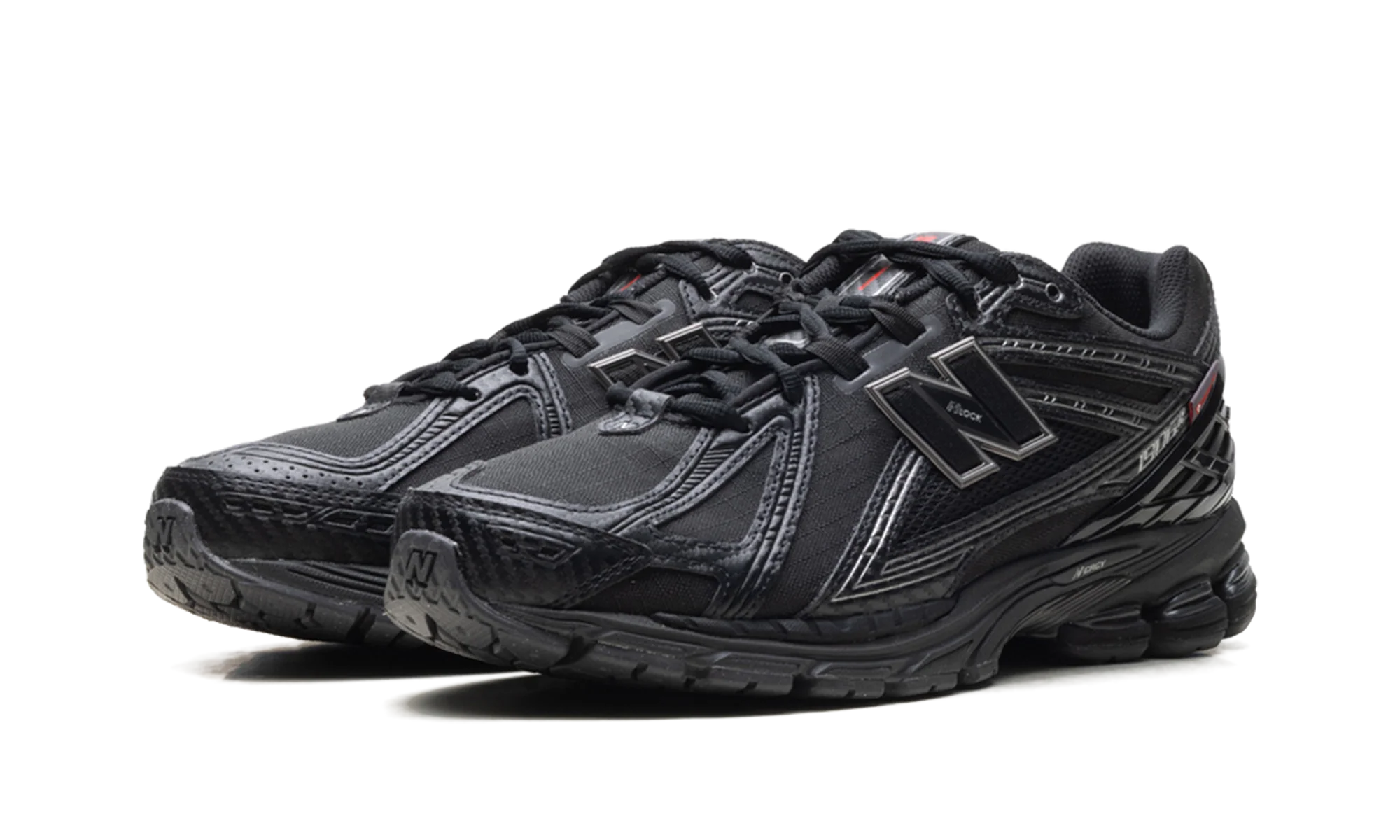 1906 "Primaloft Black Silver Metallic" U1906ROE
