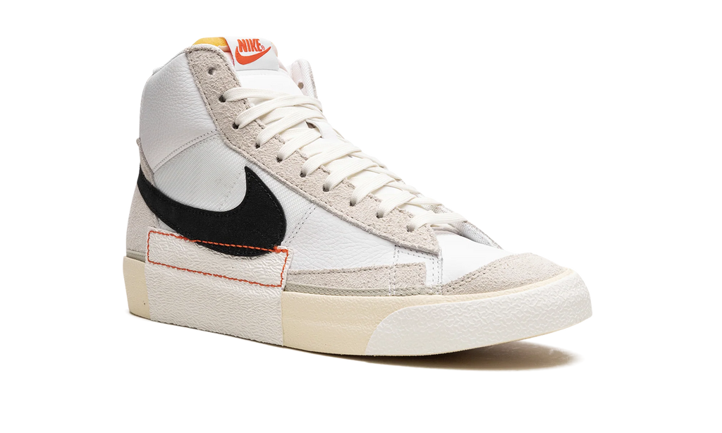 Blazer Mid '77 "Pro Club Light Bone" DQ7673 100