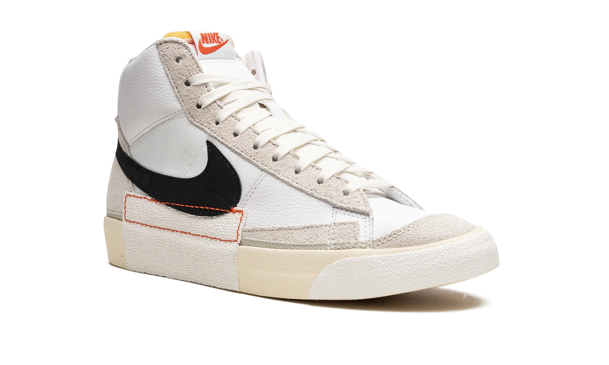 Blazer Mid '77 "Pro Club Light Bone" DQ7673 100