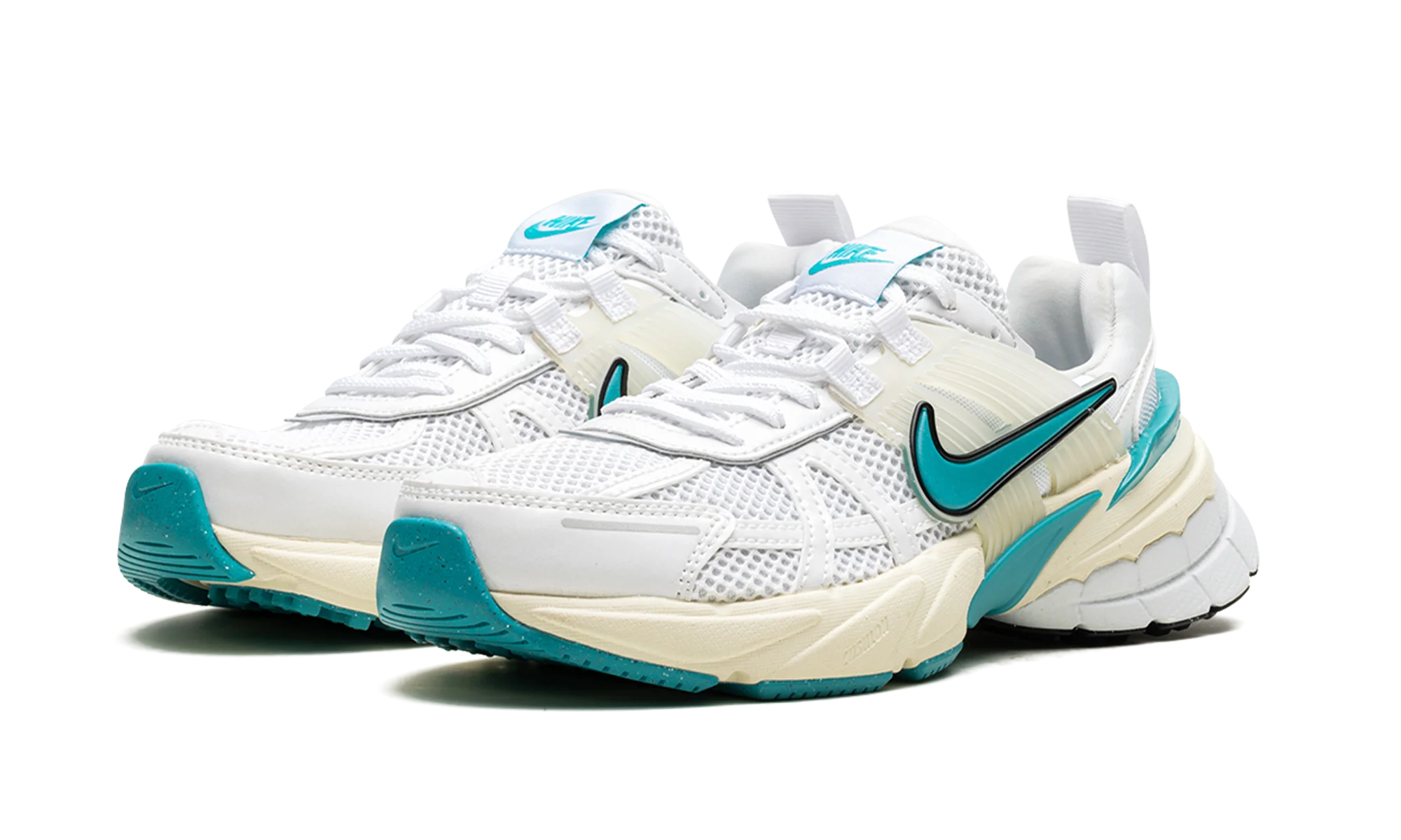 V2K Run WMNS "Dusty Cactus" FD0736 105