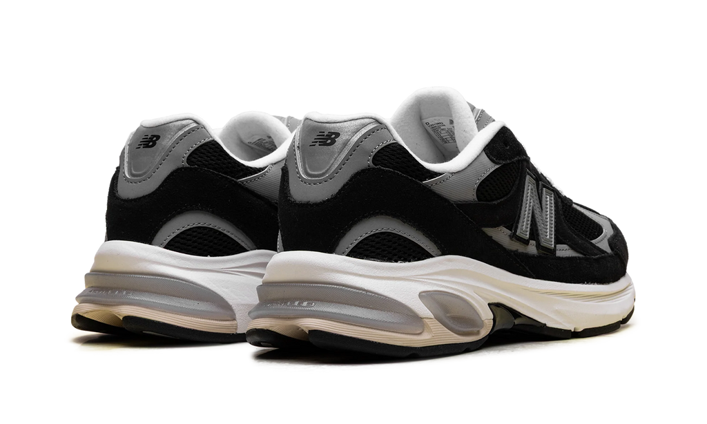 2010 "Black / Shadow Grey" U2010892