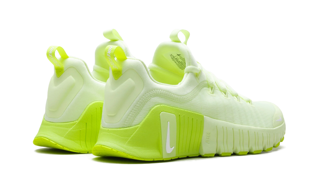 Free Metcon 6 WMNS "Volt Glow" FJ7126 702