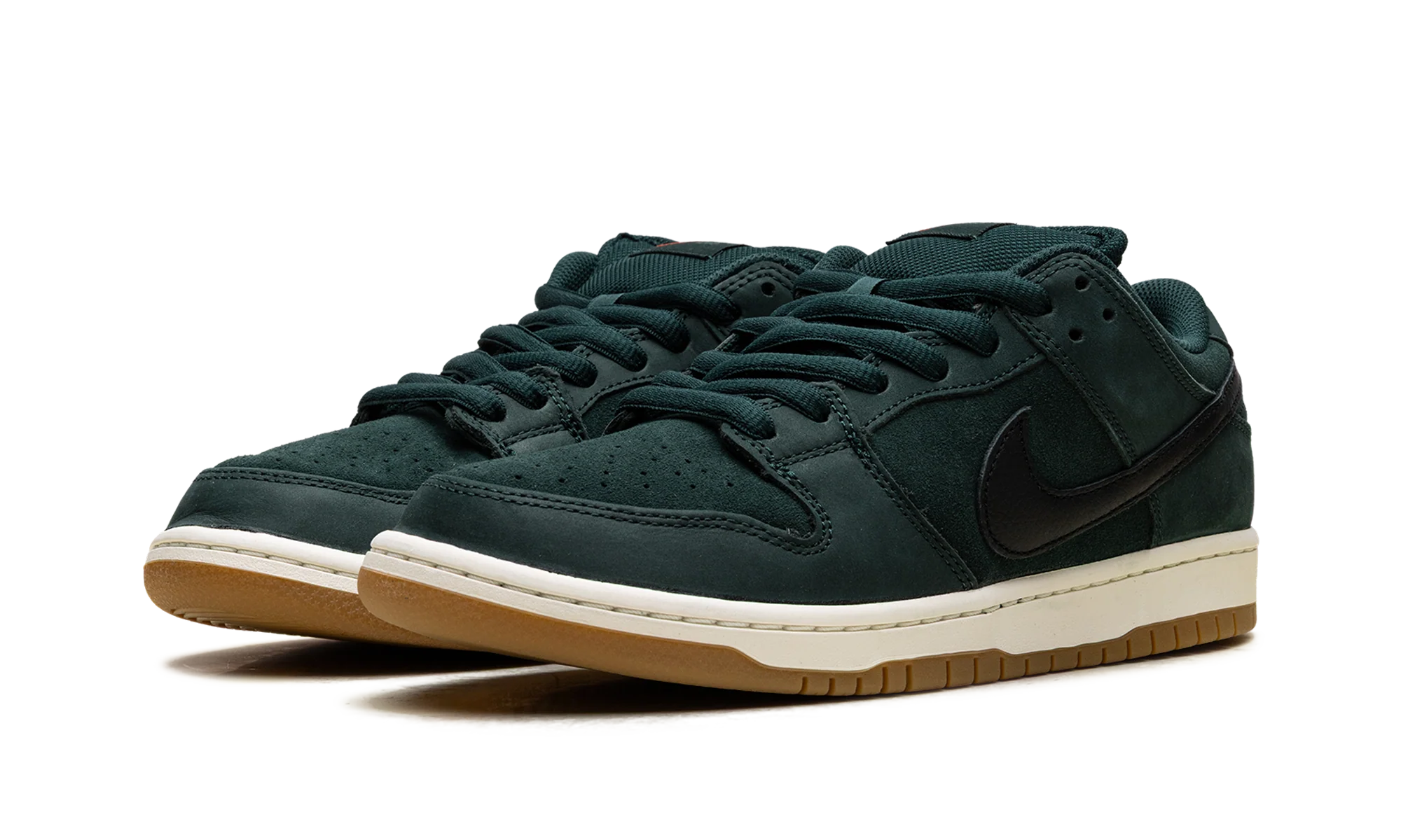 SB Dunk Low Pro "Deep Fir" FJ1674 300
