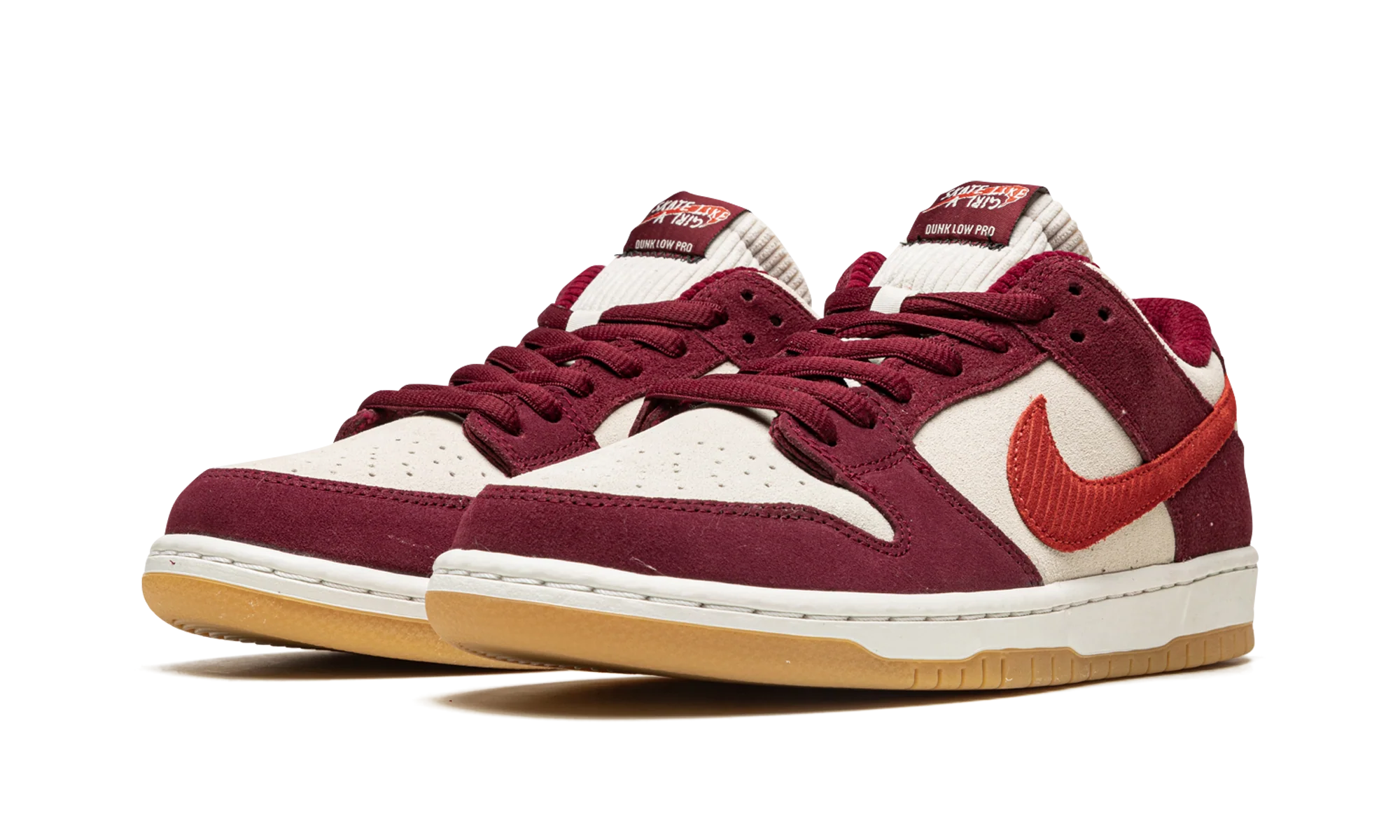 SB Dunk Low "Skate Like A Girl" DX4589 600