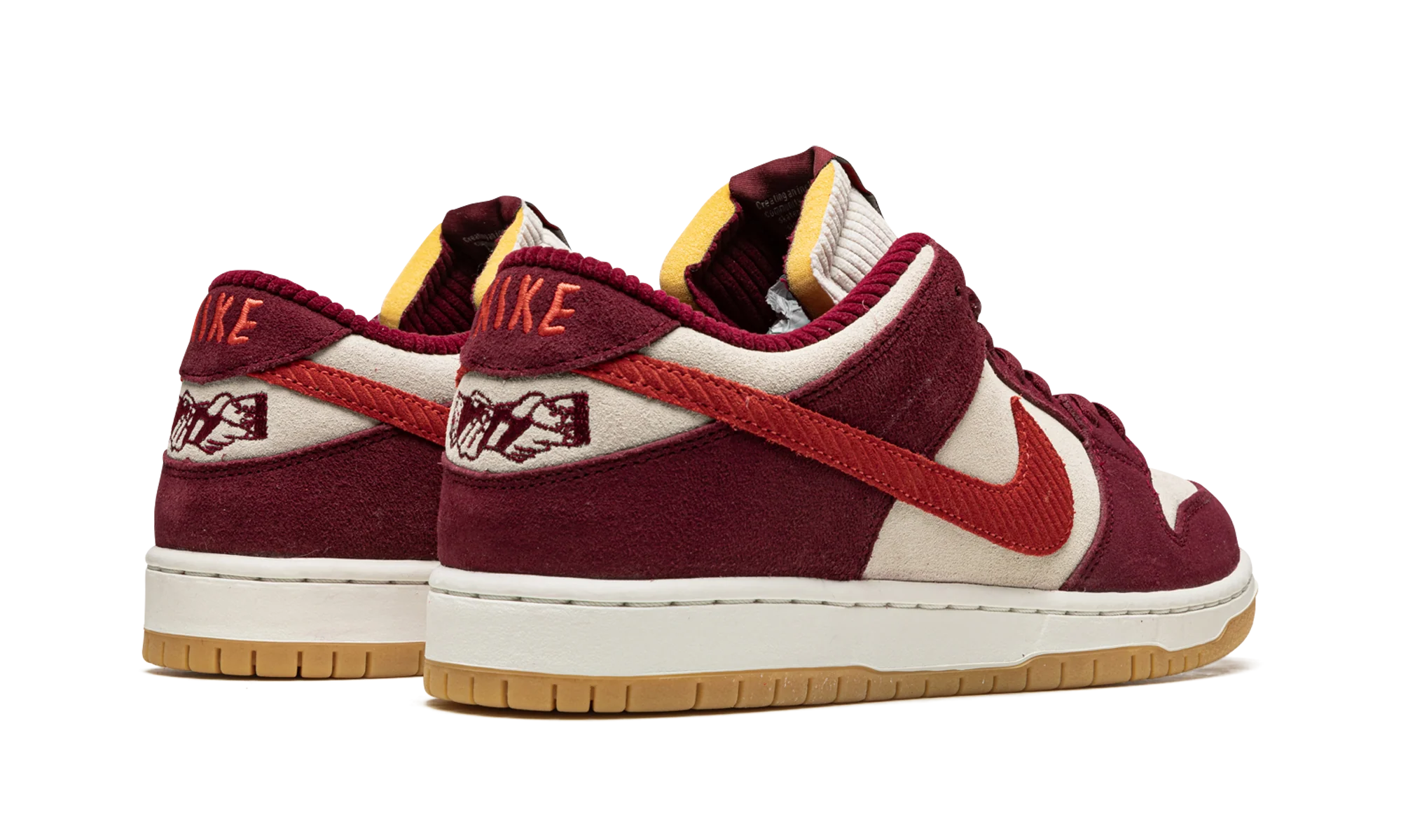 SB Dunk Low "Skate Like A Girl" DX4589 600