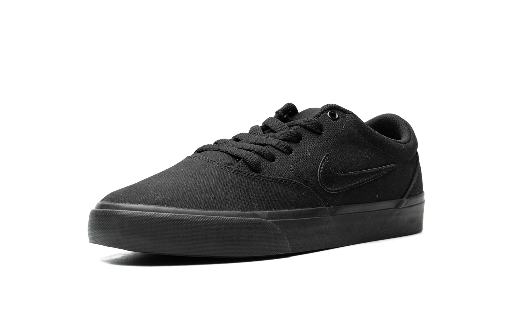 Charge Canvas SB "Triple Black" CD6279 001