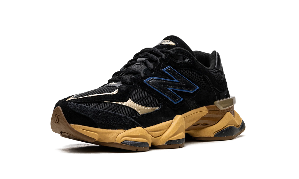 9060 "Black Royal Gum" U9060RE