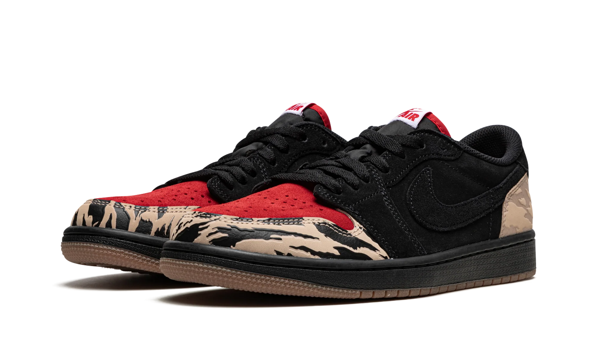 Air Jordan 1 Low SP "SoleFly - Carnivore" DN3400 001