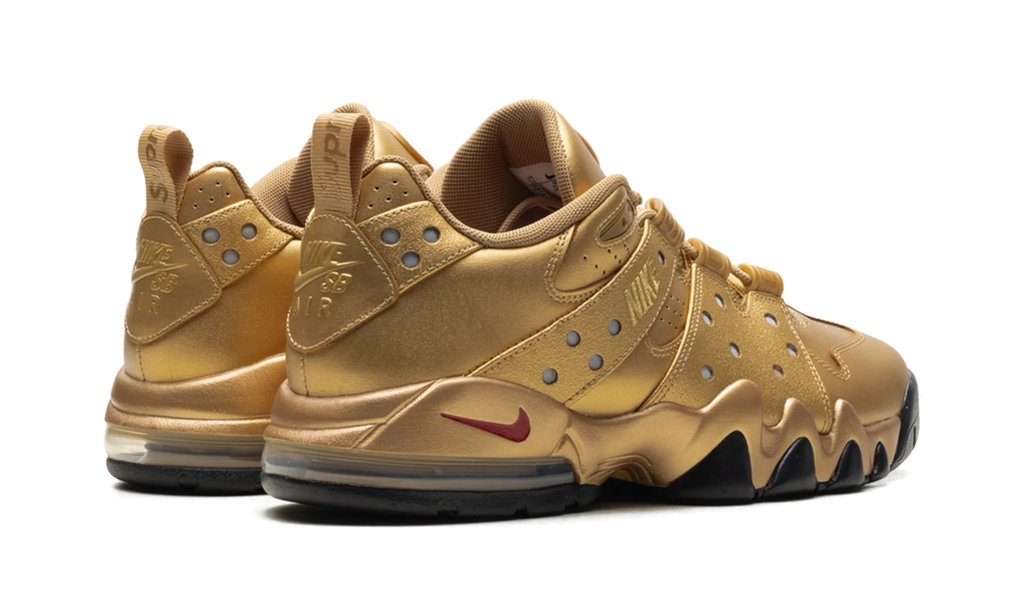 Air Max2 CB '94 Low "Supreme - Metallic Gold" IM4283 700
