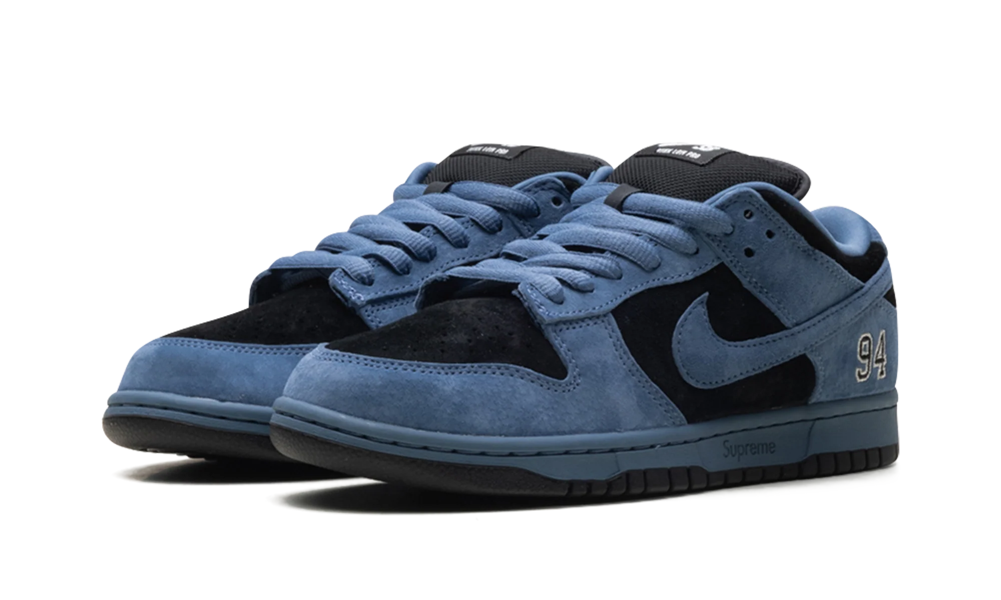 SB Dunk Low "Supreme - Ocean Fog" HQ8487 400